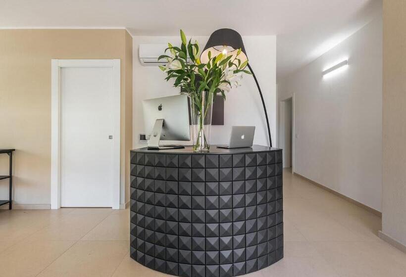 پانسیون Palazzo Michelangelo