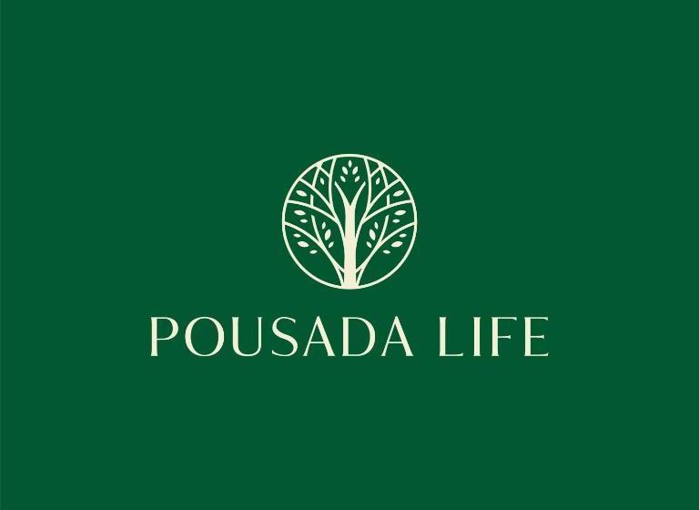 펜션 Pousada Life