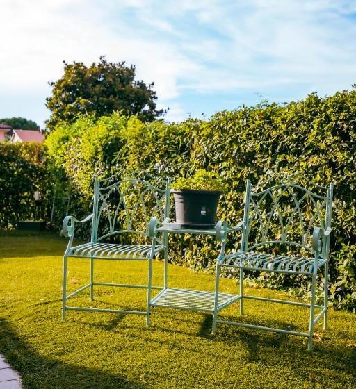 پانسیون Residence Villa Tota