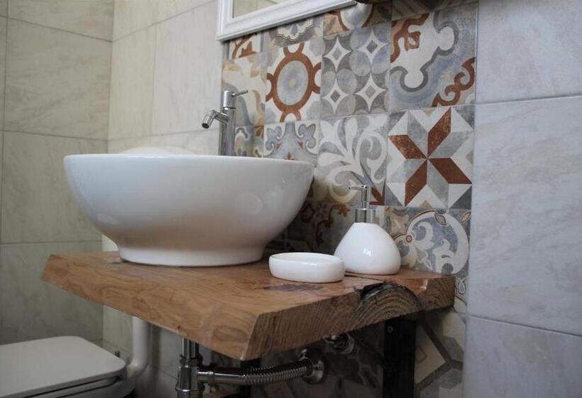 پانسیون Rial Maison