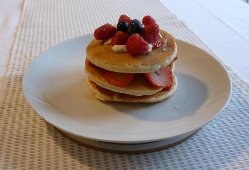 膳宿费 Tanleys B&b