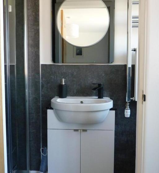 膳宿费 Tanleys B&b