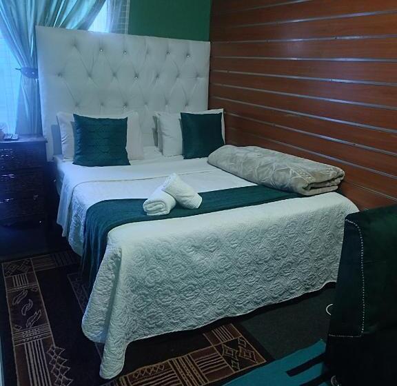 Пансион The Croc Guest House