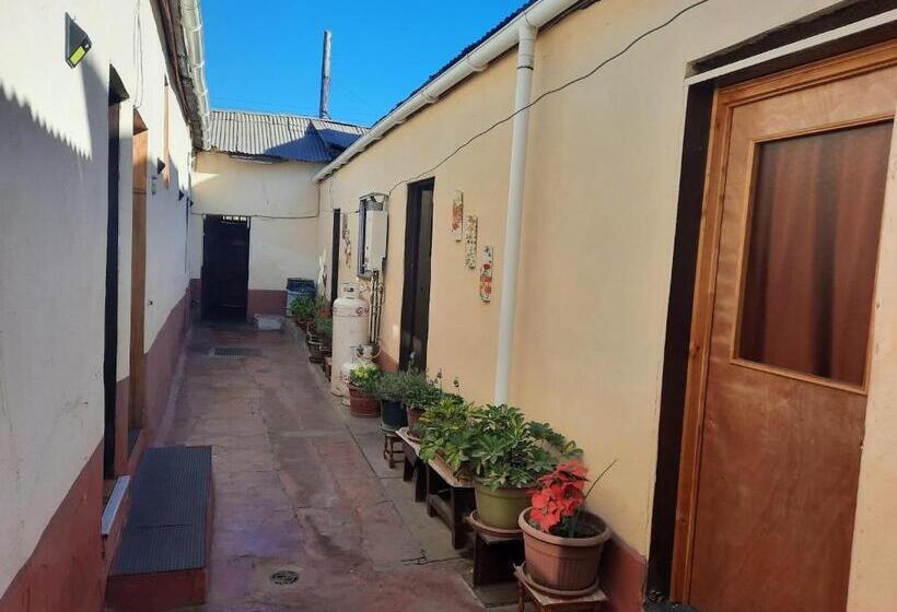 פנסיון Victor Alojamientos