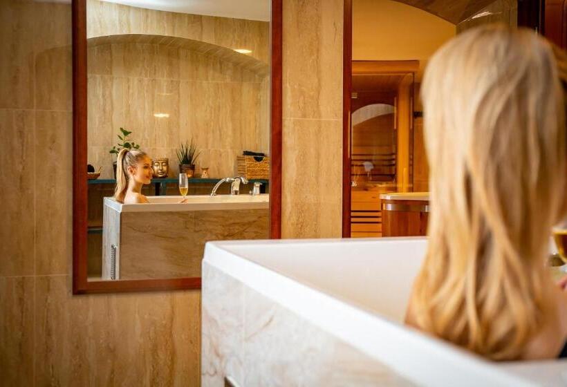 پانسیون Zámecký Penzion