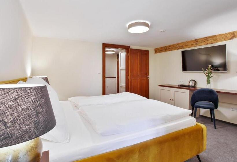 پانسیون Zámecký Penzion