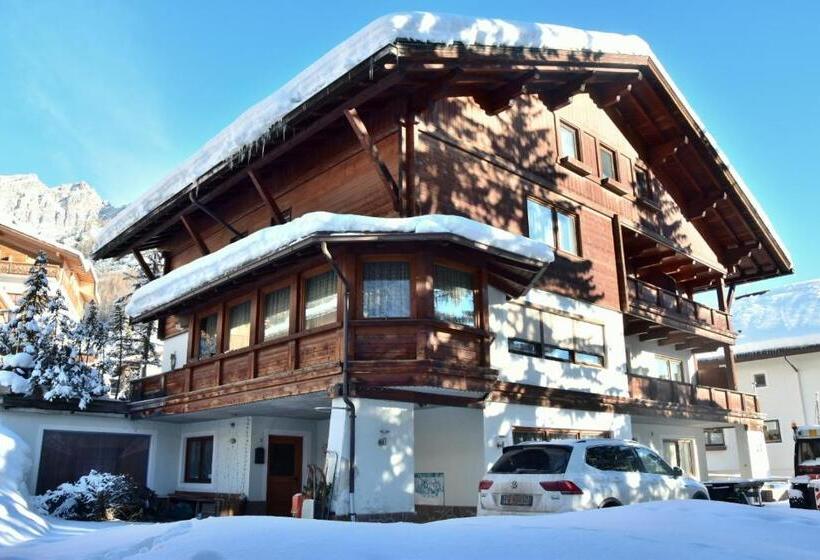 Residence Arche Noah   Colfosco