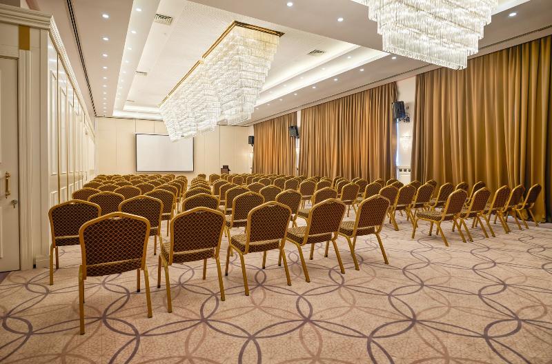 The Conforium Hotel Van