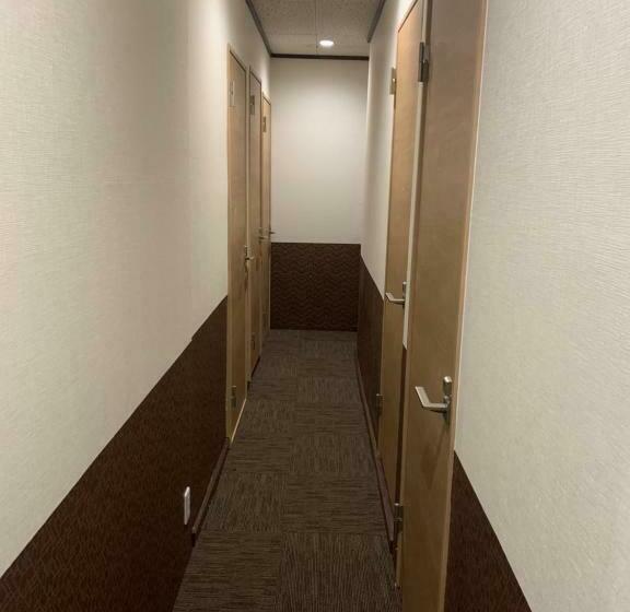 Общежитие プチホテル苫小牧ステーション