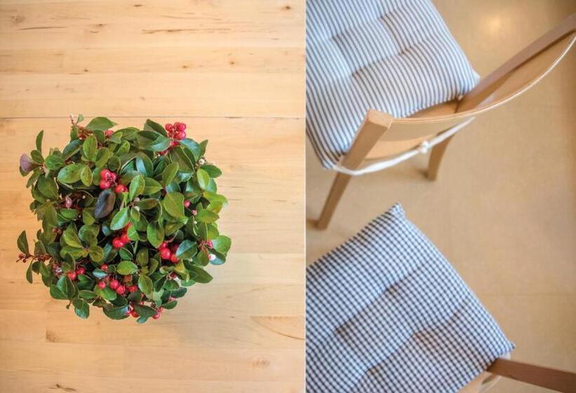 Apparthotel Feldhof   Living And Bistro