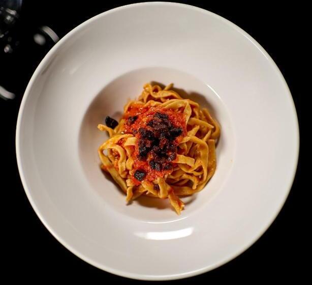 تختخواب و صبحانه Ginevra Boutique Rooms Palazzo Leosini Residenze D Epoca