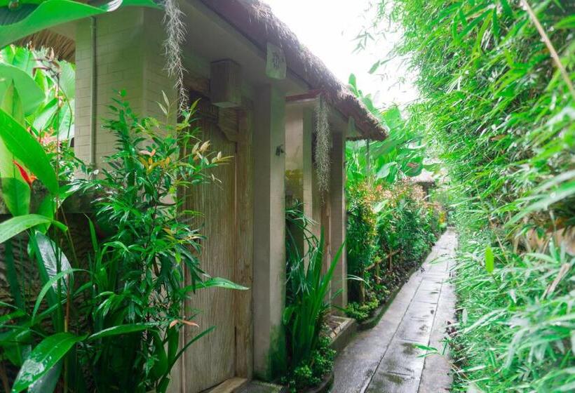 민박 Prayatna Villas