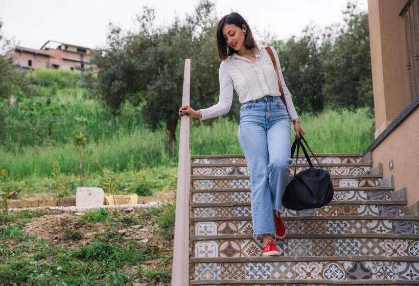 住宿加早餐  U' Malazeno