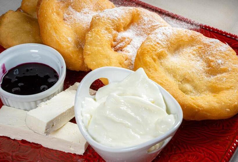 Boutique Hotel Provence бутик хотел прованс