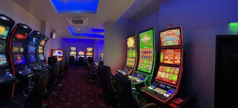 Complex Monaco Hotel & Casino