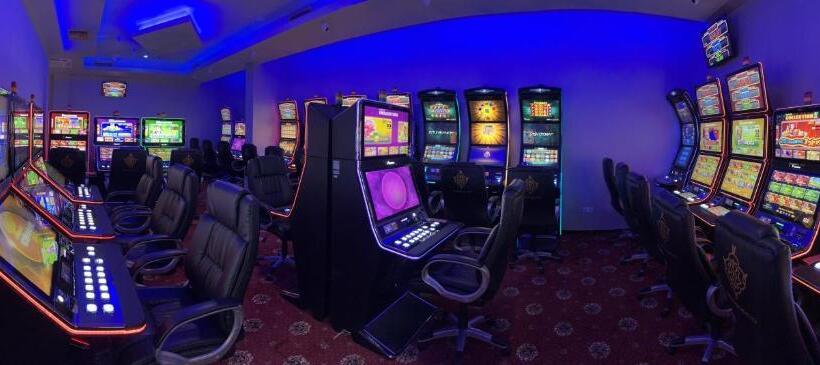 Complex Monaco Hotel & Casino