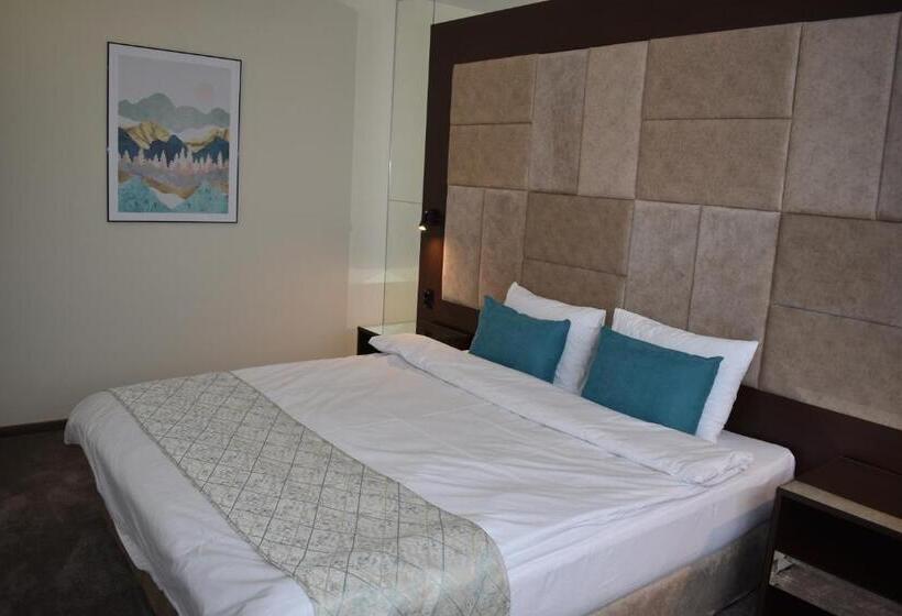 Family Hotel The View & Spa