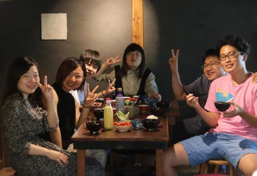 Hostel 東風ノ家（kochi No Ya）