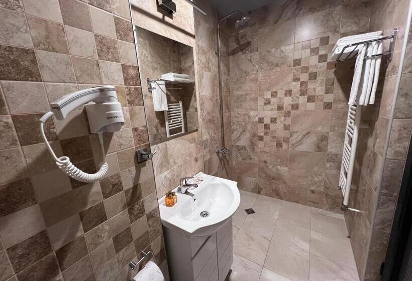 ホテル хотел антик