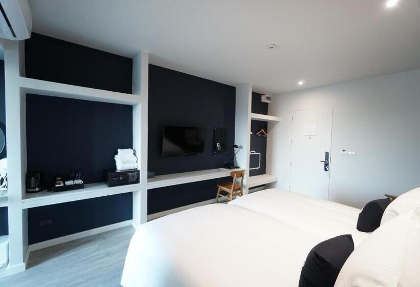 Blu Monkey Hub And Hotel Chanthaburi