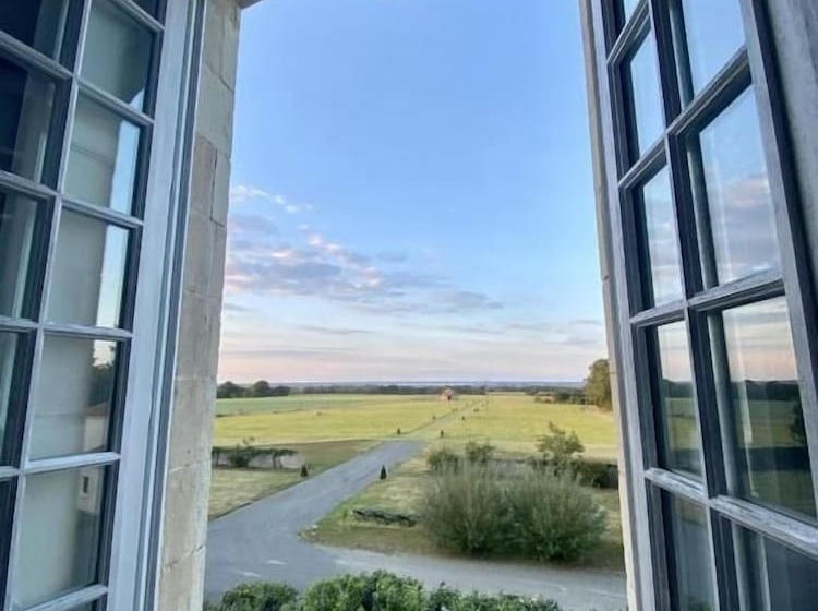 Hotel Hôtel Particulier Château Des Marais Proximité Et Vue Sur Le Lac De Grand Lieu