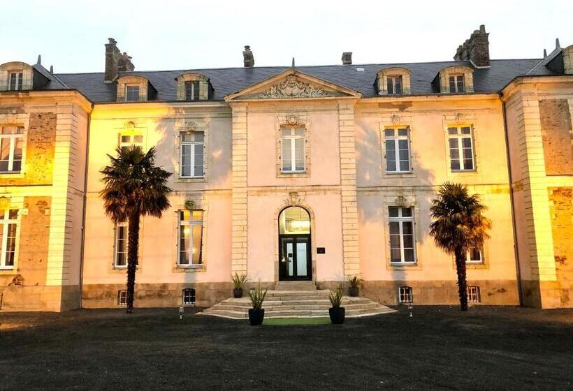 בית מלון כפרי Hôtel Particulier Château Des Marais Proximité Et Vue Sur Le Lac De Grand Lieu