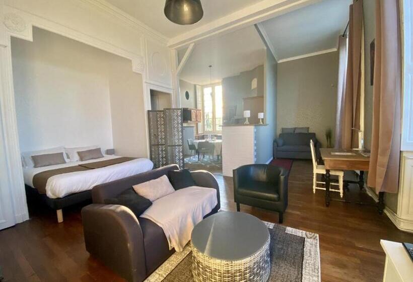 Hotel Hôtel Particulier Château Des Marais Proximité Et Vue Sur Le Lac De Grand Lieu