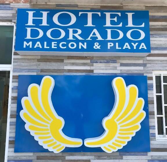 호텔 Dorado A Una Calle De Playa Regatas Y El Malecon
