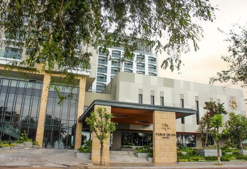 Fleur De Lys Hotel Quy Nhon