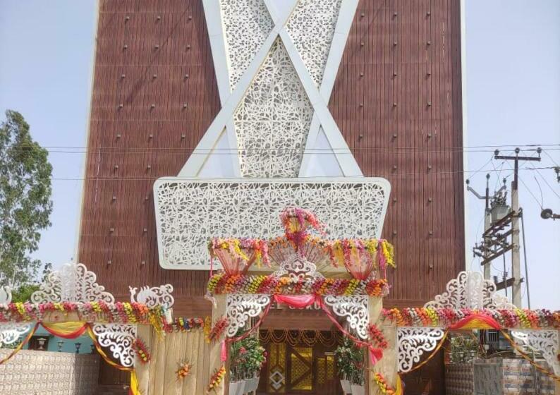 Отель Gokul Raj By Wb S