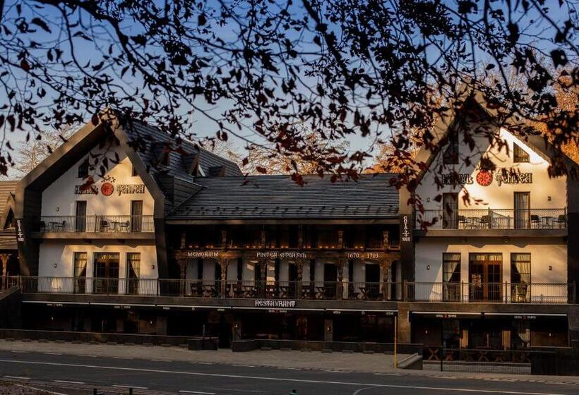 בית מלון כפרי Hanul Tentea Pasul Gutai