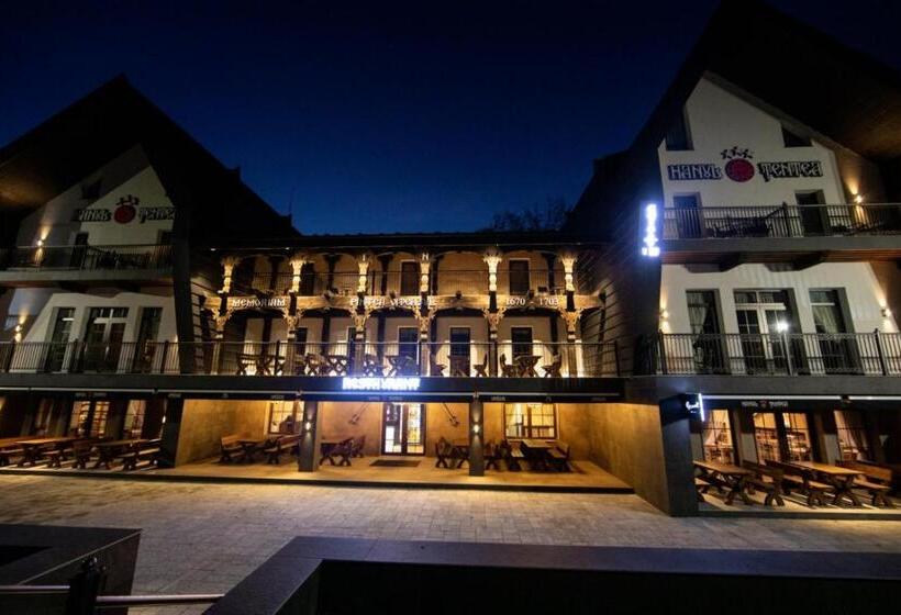 בית מלון כפרי Hanul Tentea Pasul Gutai