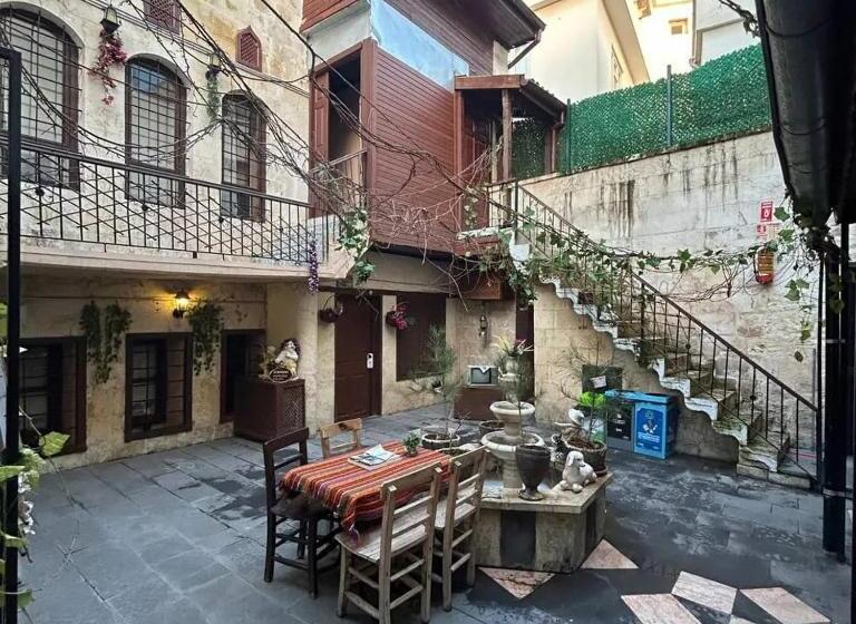 هتل şirvani Konağı