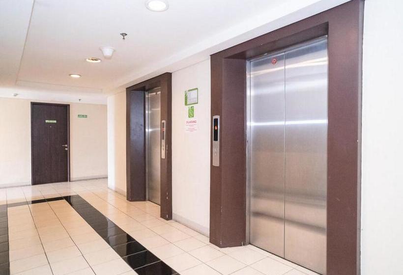 ホテル Koolkost At Serpong Green View Tower A