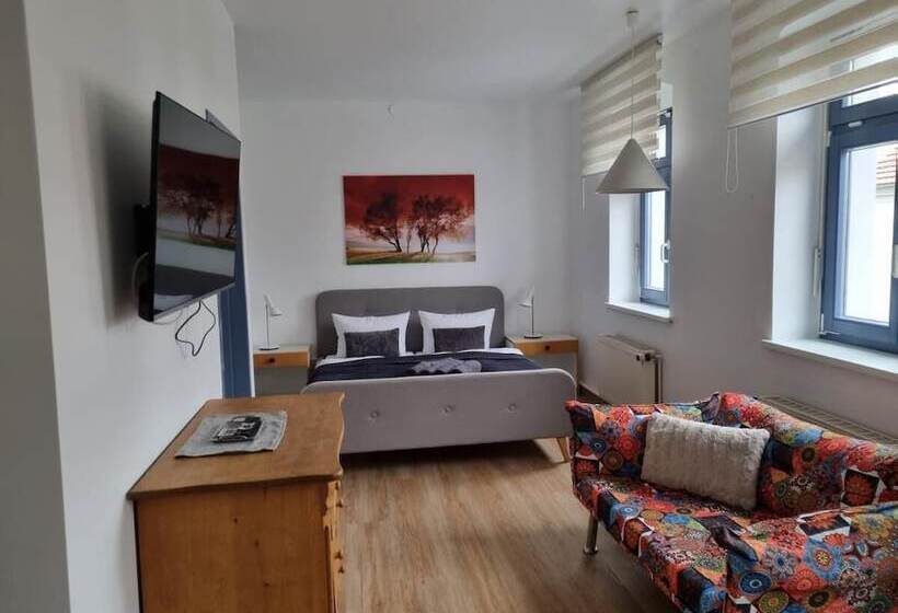 酒店 Kreuzbergbaude Beim Berzdorfer See Mit Wohlfühl Sauna