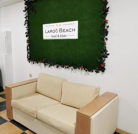 호텔 Largo Beach