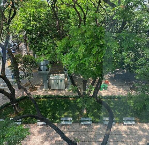 Mansion Park Hotel & Apartment