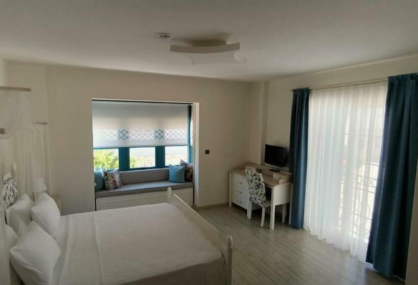 فندق Mavi Konak Alaçatı