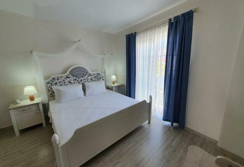 فندق Mavi Konak Alaçatı