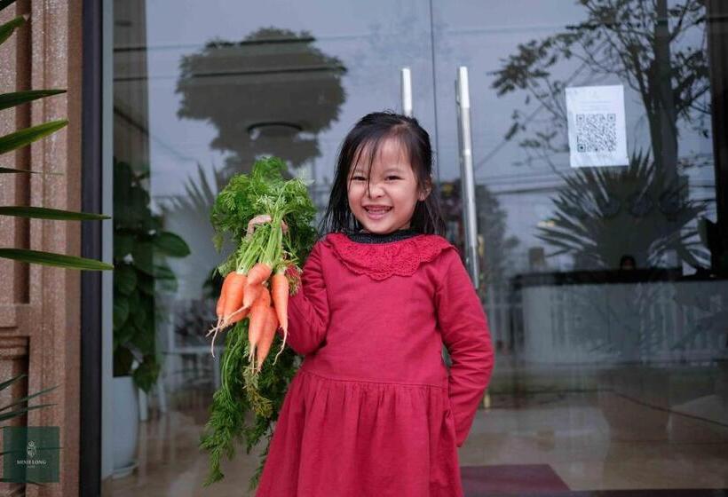 هتل Minh Long