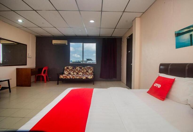 هتل Oyo 90124 Payang Puri Baru