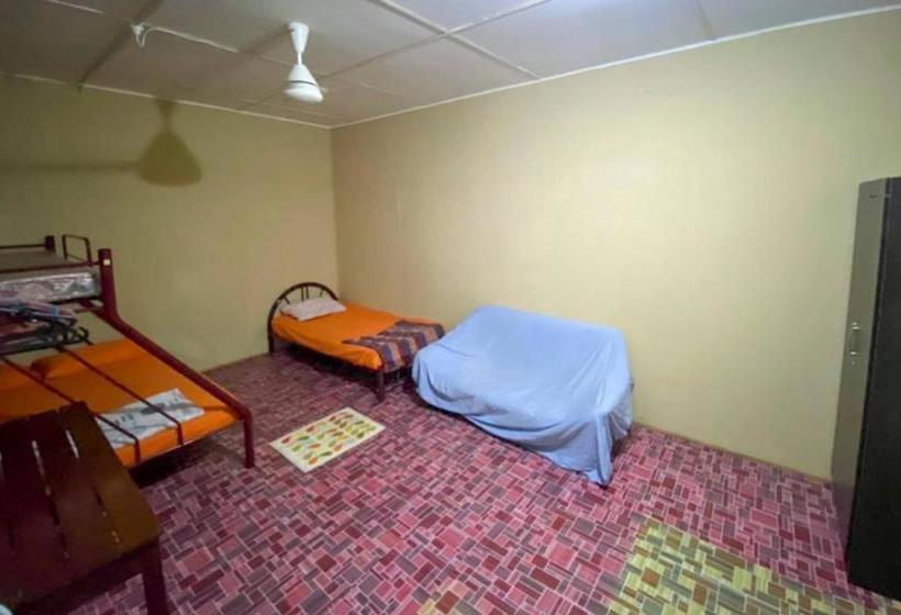 酒店 Oyo 90263 Fait S Countryside Homestay