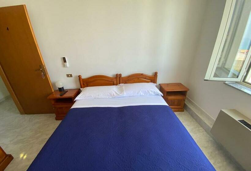 酒店 Petit Gourmet