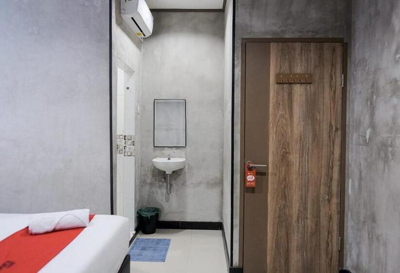 호텔 Reddoorz @ Sekip Medan