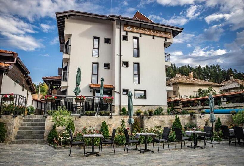 酒店 Seven Springs