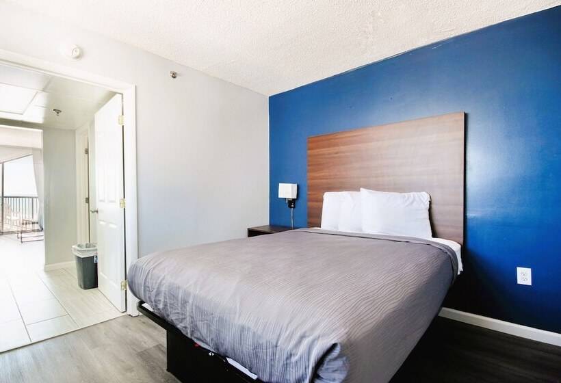 호텔 South Seas Ocean Front