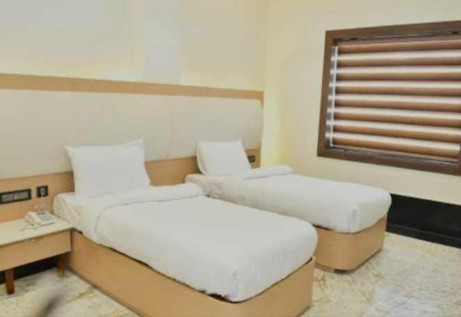 호텔 Spot On 79210 Royal Galaxy