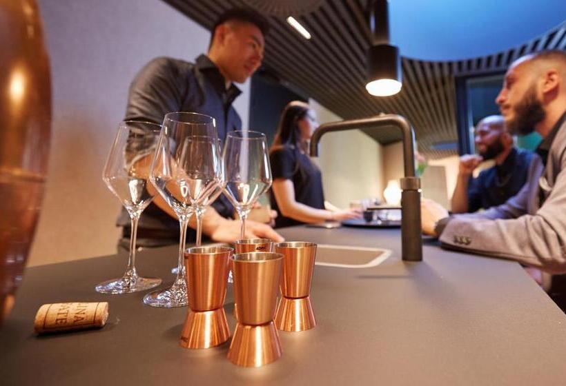 ホテル The Florian Amsterdam Airport