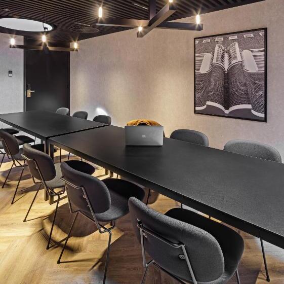 ホテル The Florian Amsterdam Airport