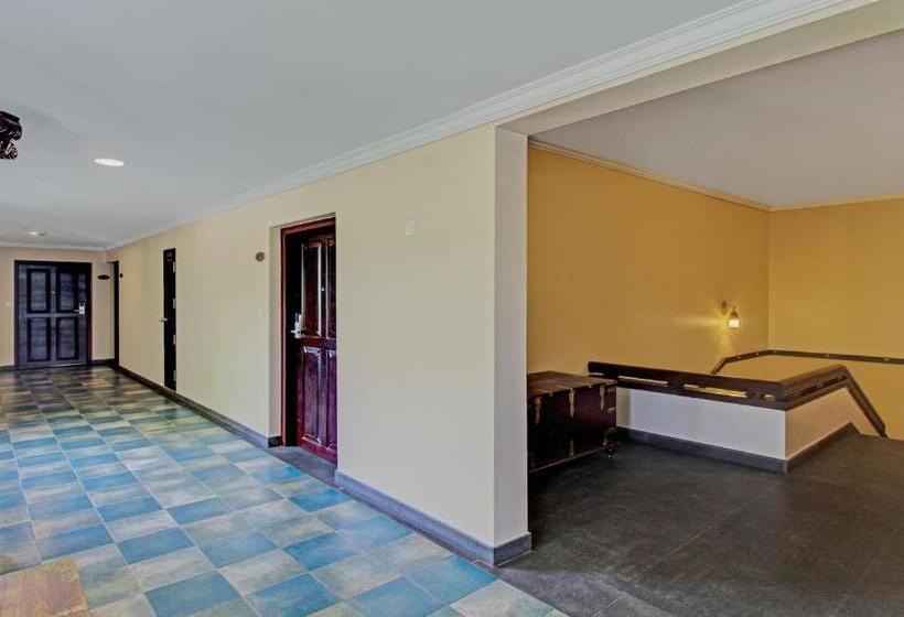 בית מלון כפרי Treebo Premium Travancore Palace Cherthala